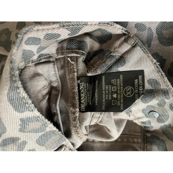 Blank Nyc Printed Denim Jacket in Catwalk XS - Picture 4 of 6